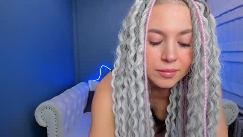 Roxy online show from 01/28/25, 01:18