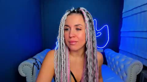 Roxy online show from 11/14/25, 02:32