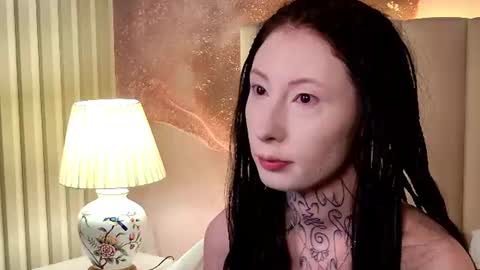 Snapshot of roxy_morrison_x chatting on 06/28/26, 03:34 roxanne online show from 06/28/26, 03:34