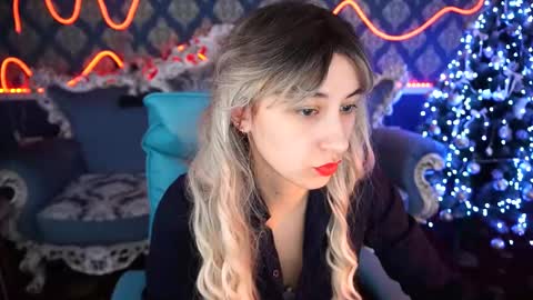 Snapshot of roxy_rayy chatting on 01/15/25, 07:05 roxy_rayy online show from 01/15/25, 07:05