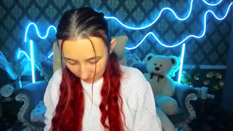 Snapshot of roxy_rayy chatting on 10/19/25, 01:01 roxy_rayy online show from 10/19/25, 01:01