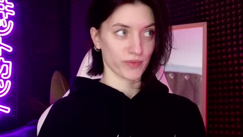 Snapshot of roxy_riot_ chatting on 03/08/25, 01:50 roxy_riot_ online show from 03/08/25, 01:50