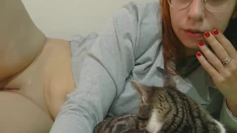 roxy secrets online show from 11/08/25, 06:57