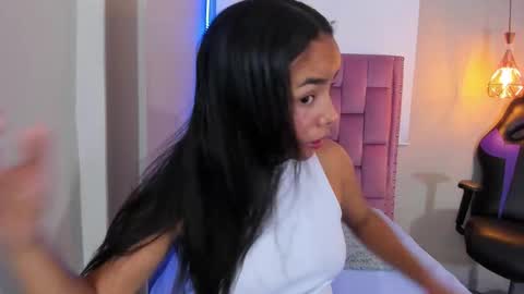 roxy_stone1 online show from 02/27/26, 07:25