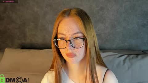 Snapshot of roxy_sunny chatting on 09/22/25, 08:16 Roxy GMT2 Mon 10 AM - 4 PMTue 10 AM - 4 PM Wed 10 AM - 4 PM Sat 10 AM - 4 PM Sun 10 AM - 4 PM. online show from 09/22/25, 08:16