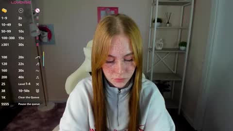 Snapshot of roxy_sunny chatting on 10/05/25, 09:18 Roxy GMT2 Mon 10 AM - 4 PMTue 10 AM - 4 PM Wed 10 AM - 4 PM Sat 10 AM - 4 PM Sun 10 AM - 4 PM. online show from 10/05/25, 09:18