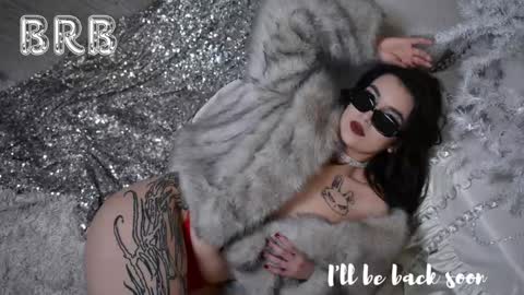 Roxy online show from 02/24/25, 02:19