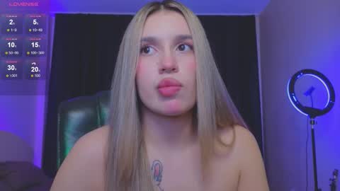 Roxy online show from 11/15/25, 09:21