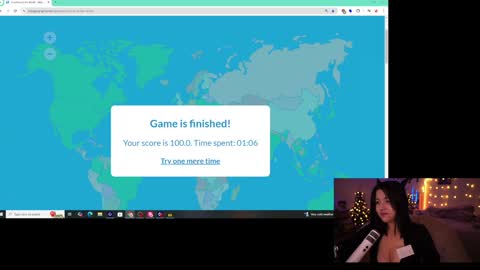 Snapshot of roxysuh chatting on 01/25/25, 01:54 roxysuh online show from 01/25/25, 01:54