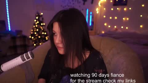 Snapshot of roxysuh chatting on 03/02/25, 01:05 roxysuh online show from 03/02/25, 01:05