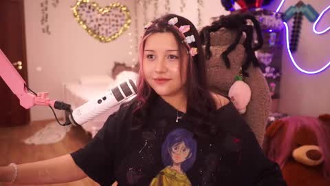 Snapshot of roxysuh chatting on 10/25/25, 07:38 roxysuh online show from 10/25/25, 07:38