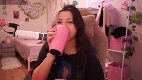 roxysuh online show from 02/22/26, 07:08