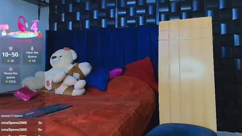 ANTONIO online show from 10/24/25, 07:43