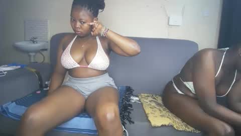 Snapshot of royal_charm chatting on 03/02/26, 06:14 royal_charm online show from 03/02/26, 06:14