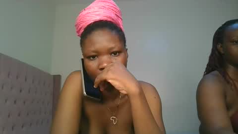 Snapshot of royal_goddes chatting on 03/12/26, 12:44 goddes online show from 03/12/26, 12:44
