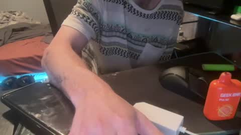 Royalty13m online show from 10/06/25, 08:12