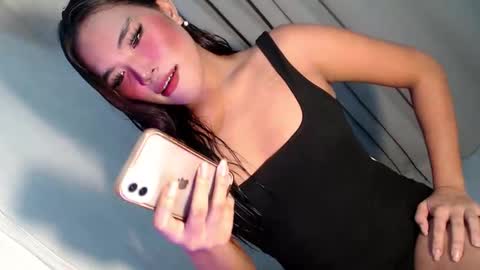 royaltymarcela6969 online show from 01/12/26, 11:54
