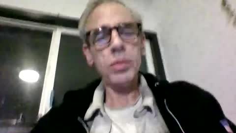 Snapshot of royboy2561 chatting on 04/03/26, 12:47 Roy Murrin online show from 04/03/26, 12:47