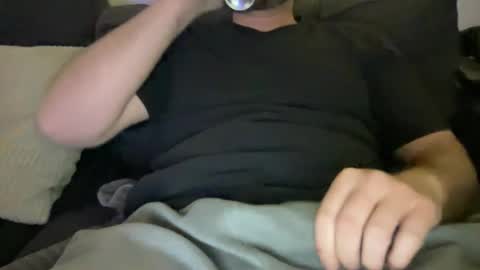 Snapshot of roythegil chatting on 12/20/25, 07:26 roythegil online show from 12/20/25, 07:26