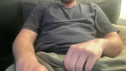 Snapshot of roythegil chatting on 02/18/26, 10:06 roythegil online show from 02/18/26, 10:06