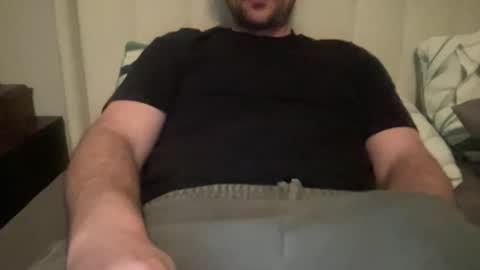 Snapshot of roythegil chatting on 02/22/26, 05:19 roythegil online show from 02/22/26, 05:19