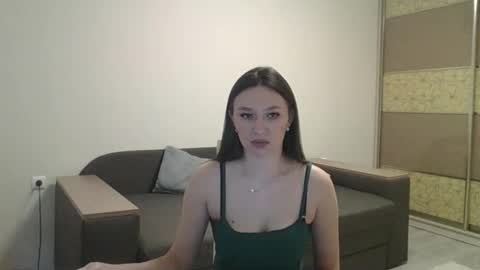 Snapshot of roza05x chatting on 04/17/26, 09:45 Roza05x online show from 04/17/26, 09:45