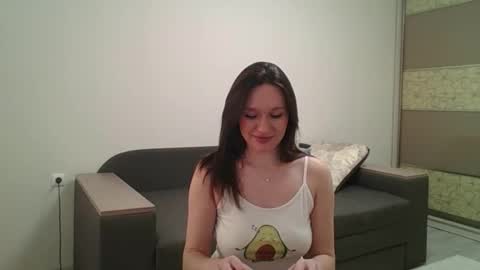 Snapshot of roza05x chatting on 04/22/26, 10:28 Roza05x online show from 04/22/26, 10:28