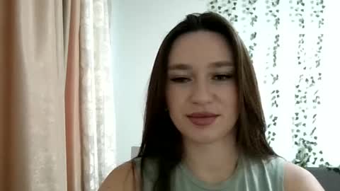 Snapshot of roza05x chatting on 07/19/26, 07:56 Roza05x online show from 07/19/26, 07:56