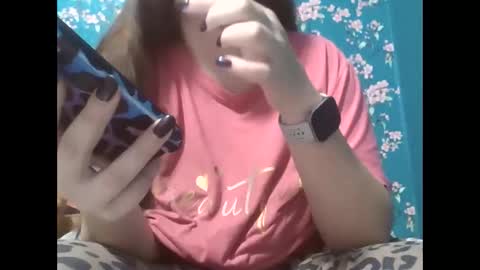 Snapshot of roza1999 chatting on 11/03/25, 04:30 ALISE LidaL online show from 11/03/25, 04:30