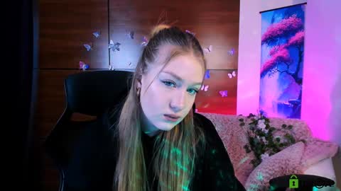 Im Rozmary nice to meet you 3 online show from 01/06/25, 10:57