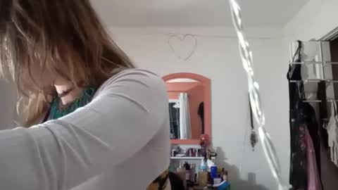 rraineonme online show from 11/25/25, 02:11