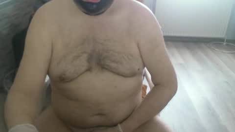 Snapshot of rubberbondage67 chatting on 02/21/25, 01:55 Camslave for Online Mistress online show from 02/21/25, 01:55