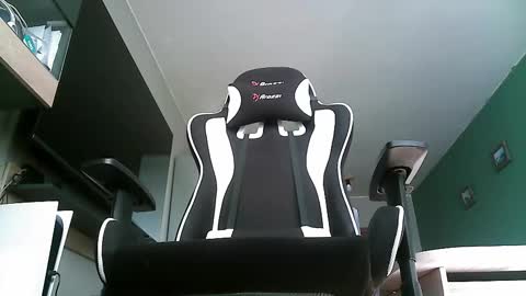 Snapshot of rubberpiece chatting on 03/06/26, 09:28 cum with me online show from 03/06/26, 09:28