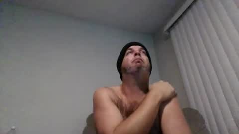 Snapshot of rubbingoneout714 chatting on 12/29/24, 03:00 rubbingoneout714 online show from 12/29/24, 03:00