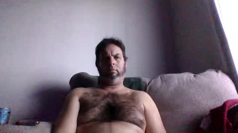 Snapshot of rubbingoneout714 chatting on 01/29/25, 10:53 rubbingoneout714 online show from 01/29/25, 10:53