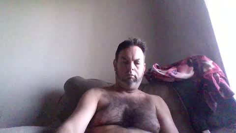 Snapshot of rubbingoneout714 chatting on 02/01/25, 01:20 rubbingoneout714 online show from 02/01/25, 01:20