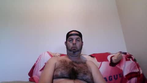 Snapshot of rubbingoneout714 chatting on 03/10/25, 10:34 rubbingoneout714 online show from 03/10/25, 10:34