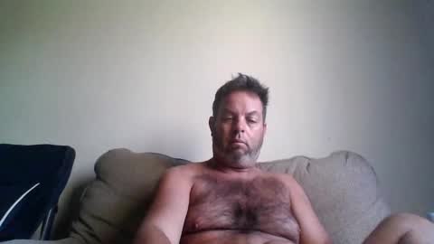 Snapshot of rubbingoneout714 chatting on 09/26/25, 12:42 rubbingoneout714 online show from 09/26/25, 12:42