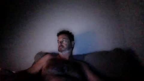 Snapshot of rubbingoneout714 chatting on 08/04/26, 10:18 rubbingoneout714 online show from 08/04/26, 10:18