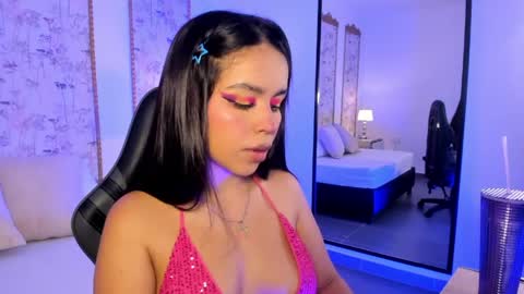 Snapshot of rubby_grundy chatting on 05/05/26, 02:52 R U B B Y online show from 05/05/26, 02:52