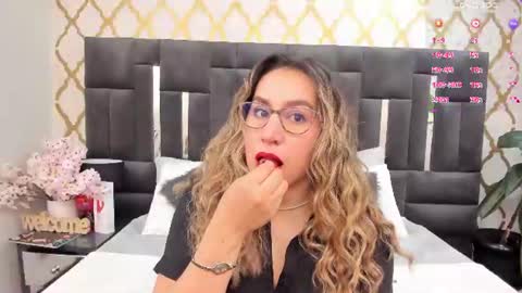 Snapshot of rubby_taylor chatting on 06/23/26, 02:48 RubbyTaylor online show from 06/23/26, 02:48