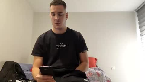 Dechill22 online show from 12/13/24, 10:41