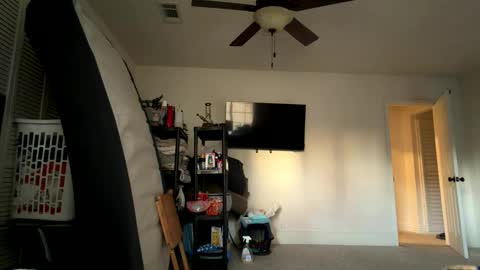 rubenzaragosa09 online show from 04/27/26, 02:20