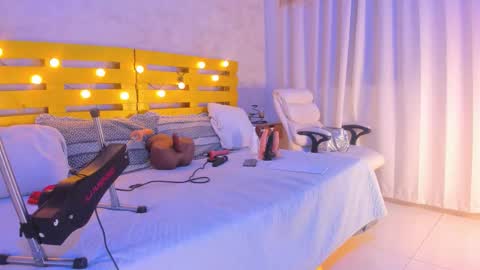 Snapshot of rubi_lovee chatting on 11/25/25, 03:06 Rubi online show from 11/25/25, 03:06