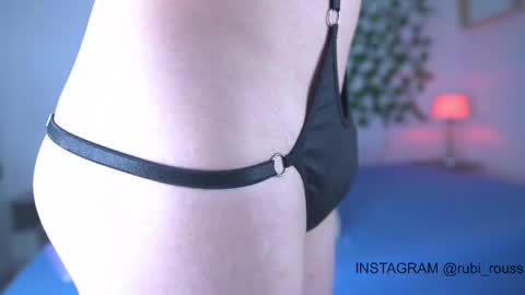 rubi rouss  instagran and X or tw  FAV VIBES11  9 33  101 moan and explode my balls online show from 10/15/25, 02:22