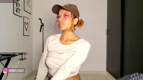 Snapshot of rubi_star chatting on 07/07/26, 11:42 Rubi online show from 07/07/26, 11:42