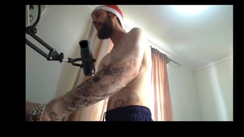 Snapshot of rubitricky chatting on 12/05/24, 04:09 RubitRicky online show from 12/05/24, 04:09