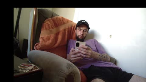 Snapshot of rubitricky chatting on 01/15/25, 04:15 RubitRicky online show from 01/15/25, 04:15