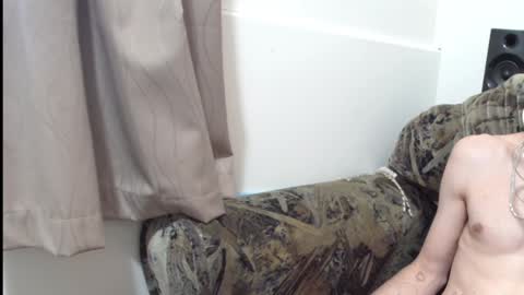 Snapshot of rubitricky chatting on 01/17/25, 05:41 RubitRicky online show from 01/17/25, 05:41