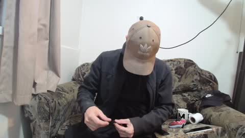 Snapshot of rubitricky chatting on 01/25/25, 05:19 RubitRicky online show from 01/25/25, 05:19